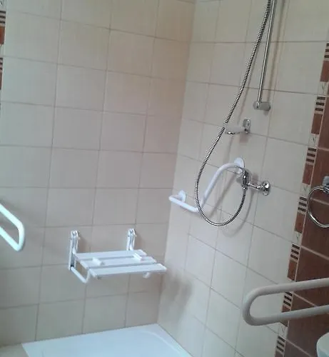 Marina Widzew Quarto em Acomodações Particulares *