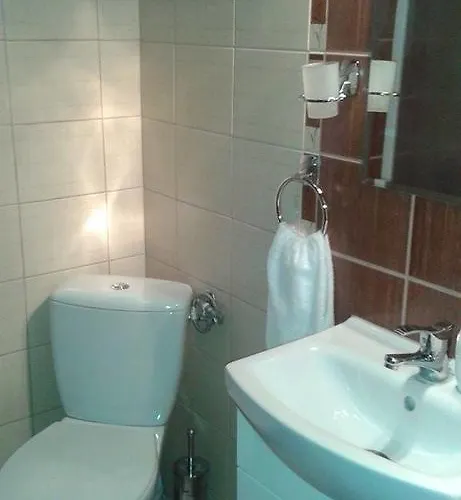 Quarto em Acomodações Particulares Marina Widzew Łódź