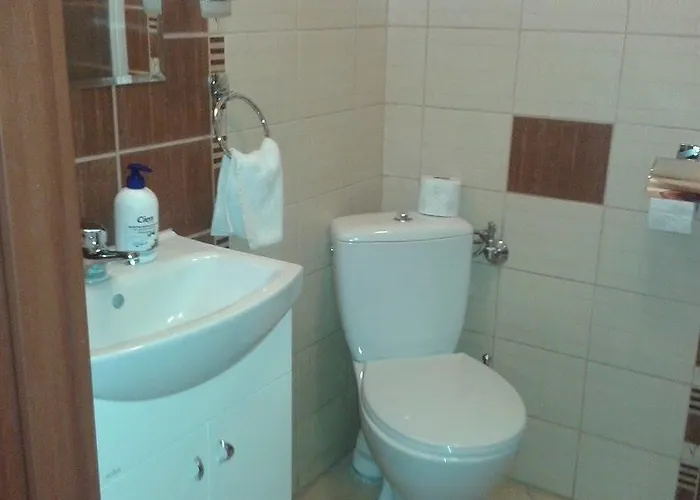 בית אירוח Marina Widzew